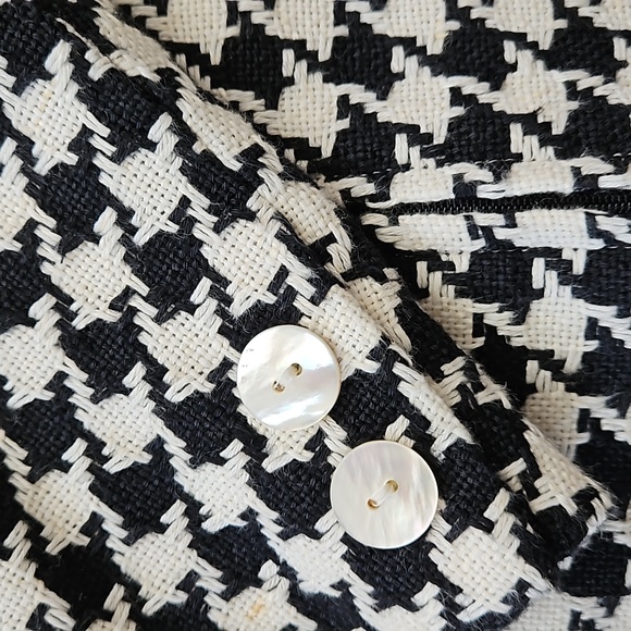 Jacket - Picture 2 of 4